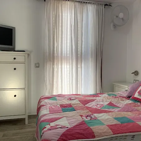 Duplex Virginia Las Americas アパート
