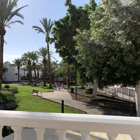 Duplex Virginia Las Americas アパート *